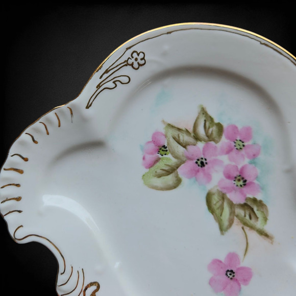 1940s Vintage Japan Porcelain Trinket Dish Hand-Painted Floral Gold Trim 6” x 5” - Picture 5 of 12